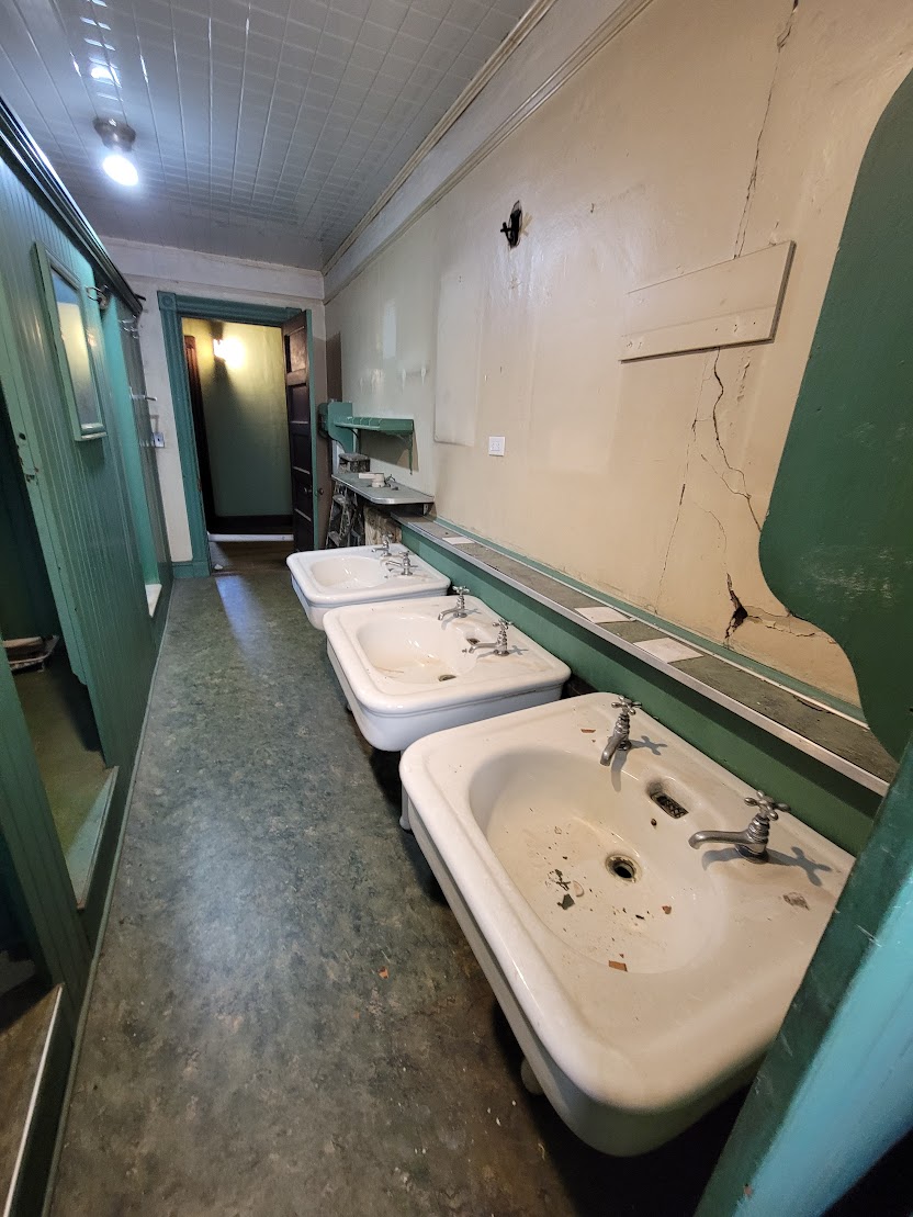 Top floor before restoration — pre-restoration conditions